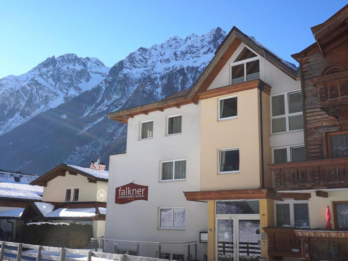 Apartment Falkner-1 By Interhome Oberlängenfeld Dış mekan fotoğraf