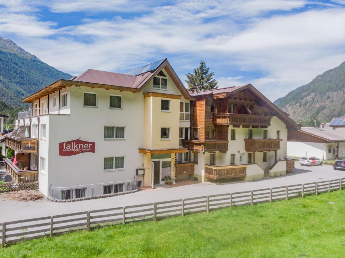 Apartment Falkner-1 By Interhome Oberlängenfeld Dış mekan fotoğraf